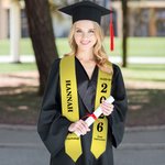 Personlig Multicolor Class of 2026 Silhouette Graduation Sash med namn och år Graduation Keepsake Celebration Present för akademiker Klasskamrater