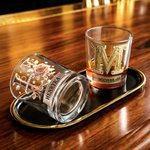 Personalizowana szklanka do whisky 295 ml z inicjałami i motywem róż romantyczny prezent dla pary