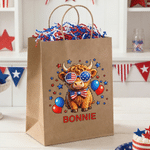 Personalised Cute Highland Cow American Flag Reusable Kraft Paper Gift Bags with Name American Independence Day Gift for Family Friends