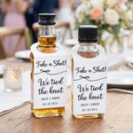 Gepersonaliseerde Take a Shot Wijnfles Labels Set van 25 met Naam en Datum Huwelijksfeest Bruids Douche Cadeau voor Bruid Bruidegom