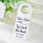 Gepersonaliseerde Take a Shot Wijnfles Labels Set van 25 met Naam en Datum Huwelijksfeest Bruids Douche Cadeau voor Bruid Bruidegom