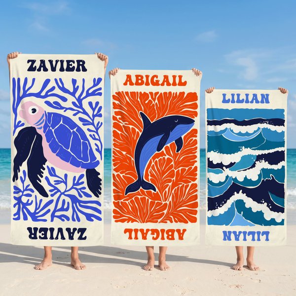 Personlig strandhandduk med namn havsdjursmönster snabbtorkande badlakan som studentpresent födelsedagspresent och till resan