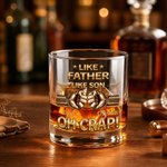 Spersonalizowana szklanka do whisky Rock 10 uncji Like Father Like Son Fist Bump z imieniem na Dzień Ojca Prezent urodzinowy dla ojca miłośnika whisky