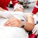 Bracelet d'alerte médicale étanche personnalisé avec symbole médical et nom - Cadeau de voyage à porter au quotidien pour les patients