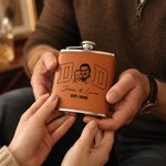 Henkilökohtainen Photo Design 6 oz ruostumattomasta teräksestä valmistettu likööri Hip Flask, jossa on PU-nahkainen kansi ja nimi Isänpäivä Syntymäpäivälahja miehelle
