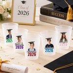 Personalisierte Graduation Cap Foto Einweg-Plastikbecher mit Namen und Jahr Satz von 10 Feier Graduation Party Favorit für Absolventen mattiert