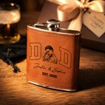 Henkilökohtainen Photo Design 6 oz ruostumattomasta teräksestä valmistettu likööri Hip Flask, jossa on PU-nahkainen kansi ja nimi Isänpäivä Syntymäpäivälahja miehelle