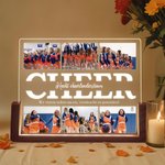Gepersonaliseerde voetbal acryl LED lamp met 6 foto’s tekst en houten basis - cadeau voor coaches en sportliefhebbers