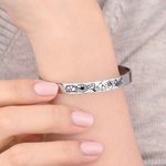 Personalizada Multicolor 1-15 Flores de Nacimiento Pulsera Ajustable con Mensaje Grabado Uso Diario Día de la Madre Regalo para Amigos de la Familia