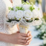 Personalizada Perla Rhinestone Cruz Bouquet Charm con Texto Aniversario Ducha Nupcial Regalo de boda para la novia