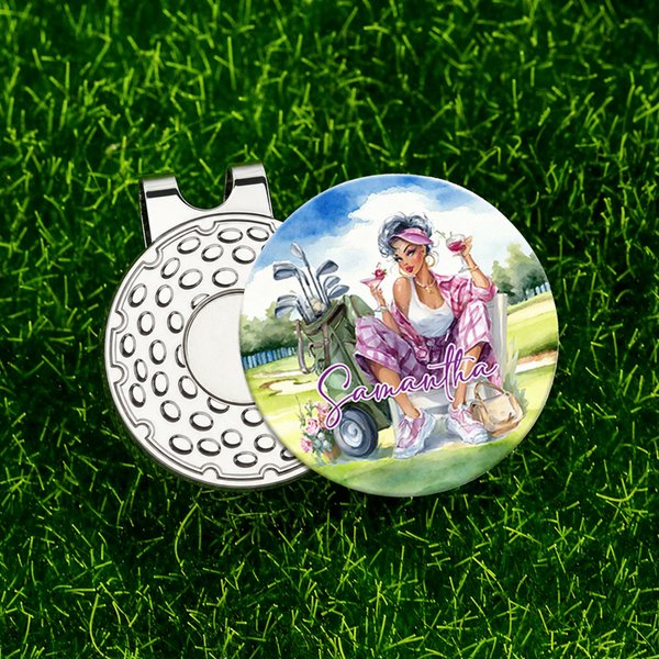 Personalisierte Cartoon Golf Frau Golf Ball Marker Magnetische Hut Clip mit Namen Geburtstag Weihnachten Geschenk für Golfliebhaber