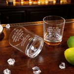 Personalized Look At You Landing My Mom and Getting Me as A Bonus 16 oz Pint Glass Father’s Day Birthday Gift for Bonus Dad Stepfather