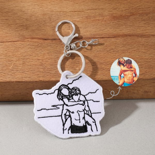 Personalised Black and White Embroidered Photo Silhouette Keychain Bag Charm Travel Use Birthday Wedding Gift for Boyfriend Husband Lover
