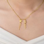 Collier de papillons de naissance 1-8 personnalisé avec nom Cadeau d'anniversaire pour Mère Grand-mère Famille