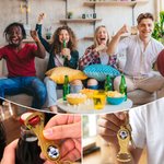 Personalisierter Flaschenöffner-Schlüsselanhänger im WM-Pokal-Design | mit Foto und Namen | Geburtstags- und Vatertagsgeschenk für Fußballfans