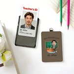 Porta tarjeta de identificación con foto personalizada para profesor masculino con hebilla colgante y texto Regalo de uso diario para profesores masculinos en el Día del Profesor