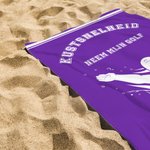 Gepersonaliseerd sneldrogend strandlaken met naam en zwemsilhouet ideaal voor training strand en reizen perfect verjaardagscadeau voor zwemliefhebbers