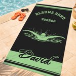Gepersonaliseerd sneldrogend strandlaken met naam en zwemsilhouet ideaal voor training strand en reizen perfect verjaardagscadeau voor zwemliefhebbers