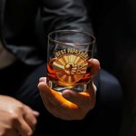 Personalised Best Dad Ever Fist Bump Design 10 oz Rock Whiskey Glass with 1-12 Names Father's Day Birthday Anniversary Gift for Dad Grandpa