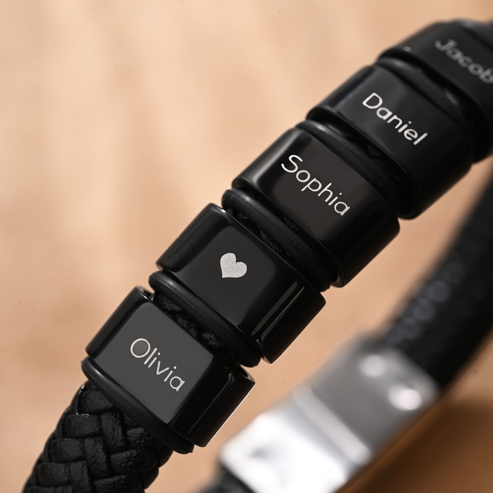 Pulsera de cuero sintético trenzado personalizada con 1 a 8 abalorios grabados y nombres de familia regalo de cumpleaños para hombre 5