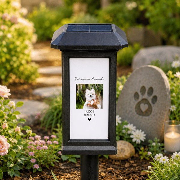 Personalized Pet Photo Waterproof Solar Garden Light with Name Cemetery Decor Pet Loss Memorial Gift for Pet Parents Pet Lovers
