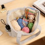 Henkilökohtainen virkkuukoukku Initial Suuri Corduroy Kangaskassi nimi Travel Essential syntymäpäivälahja naisille neulominen ystäville