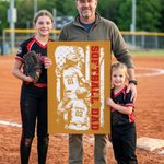 Personalised Stars Stripes Softball Dad Canvas Poster Flameless Painting Framed Painting with 1-4 Names and Numbers Father's Day Game Day Gift for Dad
