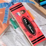 Personalisierte Cartoon Lehrer Charakter Blackboard Whiteboard Kreide Radiergummi Reiniger mit 2 Whiteboard-Marker Teacher's Day Geschenk für Lehrer Pädagogen