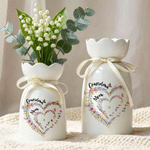 Personalized Heart Birth Flower Ceramic Vase with 2-10 Names Home Decor Daily Use Birthday Gift for Mom Grandma