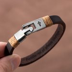 Bracelet en cuir personnalisé avec texte gravé - Cadeau d'anniversaire et de baptême pour hommes et femmes