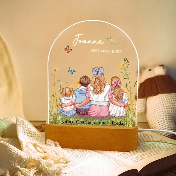 Personalisert Best Mom Ever Akvarell Family Embrace LED-nattlys med trebunn Hjemmedekorasjon Morsdag Bursdagsgave til mamma