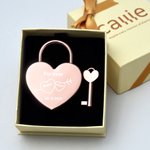 Henkilökohtainen Puzzle Heart Rakkaus riippulukko Key Set kaiverrettu nimet teksti ja päivämäärä vuosipäivä Ystävänpäivä lahja pariskunnille