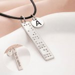 Personalisierte Halskette mit Blindenschrift: SEI DU SELBST | mit Initiale und Wunschgravur | Schmuck | Geburtstag Geschenk für Blinde Sehbehinderte