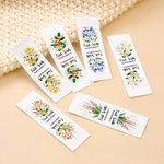 Personalisierte Nähetiketten mit Geburtsblume im Aquarellstil | 50er Set | Handarbeitszubehör | Geburtstag Geschenk für Häkel- und Strickliebehaber