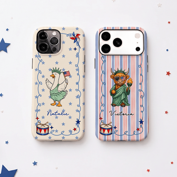 Coque de téléphone personnalisée avec motif « American Highland Cow Geese » pour iPhone, avec prénom – Cadeau pour la fête nationale américaine destiné aux Américains