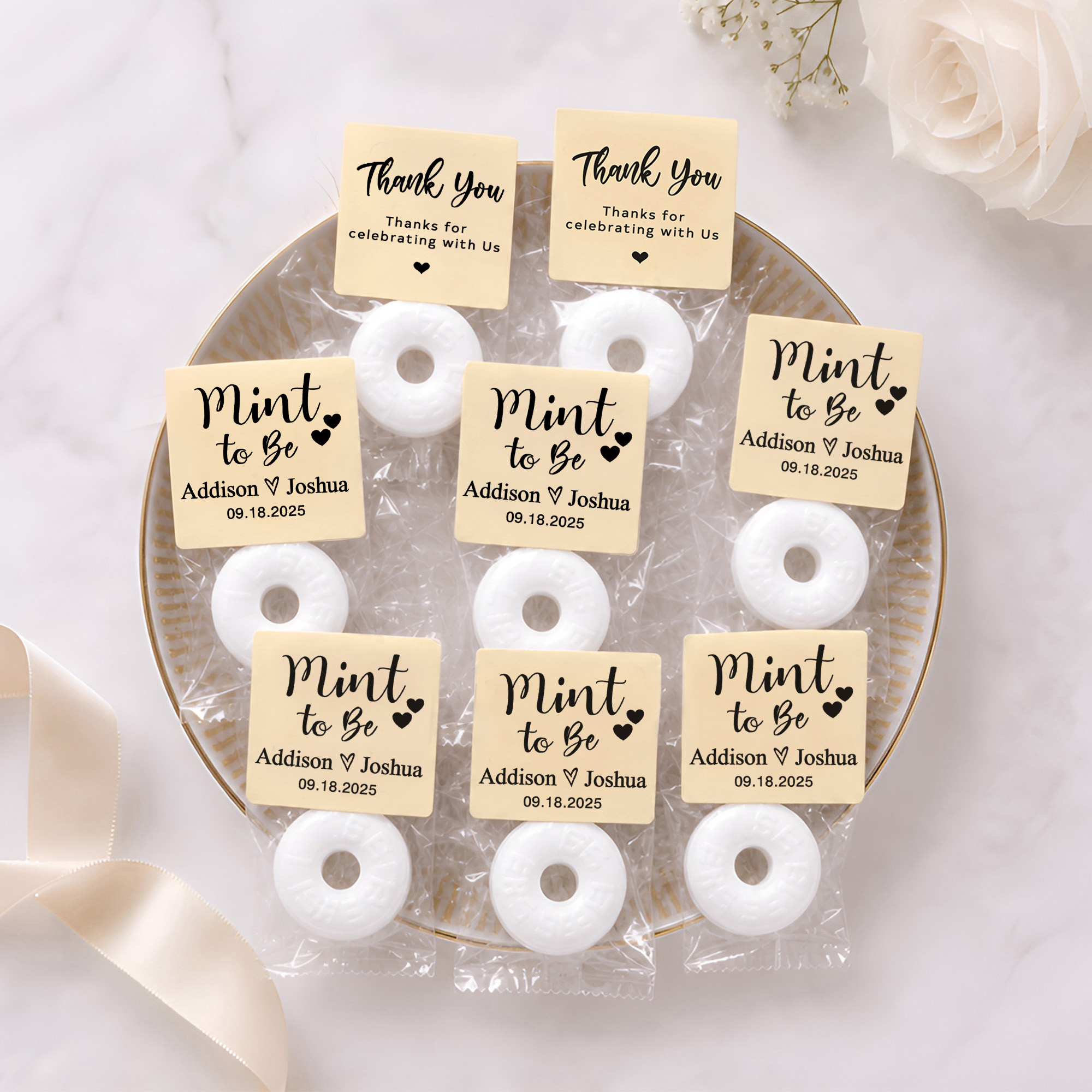 Individuell gestaltete wasserfeste Aufkleber von Mint to Be mit Namen und Datum – Süßigkeiten-Dekor, 50er-Set, Hochzeitsgeschenk für Brautpaare und Jungvermählte