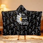 Personalised 1-16 Cartoon Line Art Kids Soft Cosy Hooded Blanket with Names Daily Use Mother's Day Birthday Gift for Gran Mum