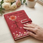 Personalizzato in cristallo Fiore di nascita Versetti della Bibbia A5 Taccuino in pelle PU con titolo e nome Uso quotidiano Compleanno Regalo cristiano per i topi di biblioteca di famiglia