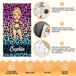 Personlig strandhåndkle i leopardmønster med tegneseriefigur, i stor størrelse, hurtigtørkende og med magnetfeste – med navn – perfekt som gave til sommerferien eller bursdagen til familie og venner