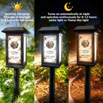Lámpara solar impermeable de jardín con foto personalizada de un cardenal y un arreglo floral, con nombre y año; decoración para jardín, patio o cementerio; regalo conmemorativo para la familia