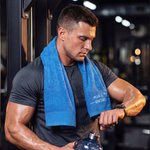 Personalisierter Shaker-Becher im Barbell-Design, Flasche mit großem Fassungsvermögen, besticktes Handtuchset mit Namen – das perfekte Geschenk für Fitnessbegeisterte, zum Alltag im Fitnessstudio oder