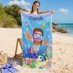 Personlig, søt 3D-strandhåndkle med dykkende barn og sjødyr, hurtigtørkende, i stor størrelse med dusker og navn – perfekt som gave til sommerferie, strandfest eller bursdag for gutter og jenter