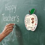 Personalised Apple Shape Cartoon Teacher Fridge Magnet with Text Back to School Birthday Teacher's Day Appreciation Gift for Teachers
