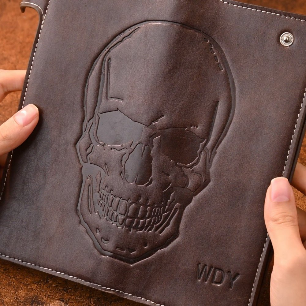 Personalised Skull PU Leather Bifold Wallet with Initials and Chain Birthday Father's Day Gift for Husband Father 4