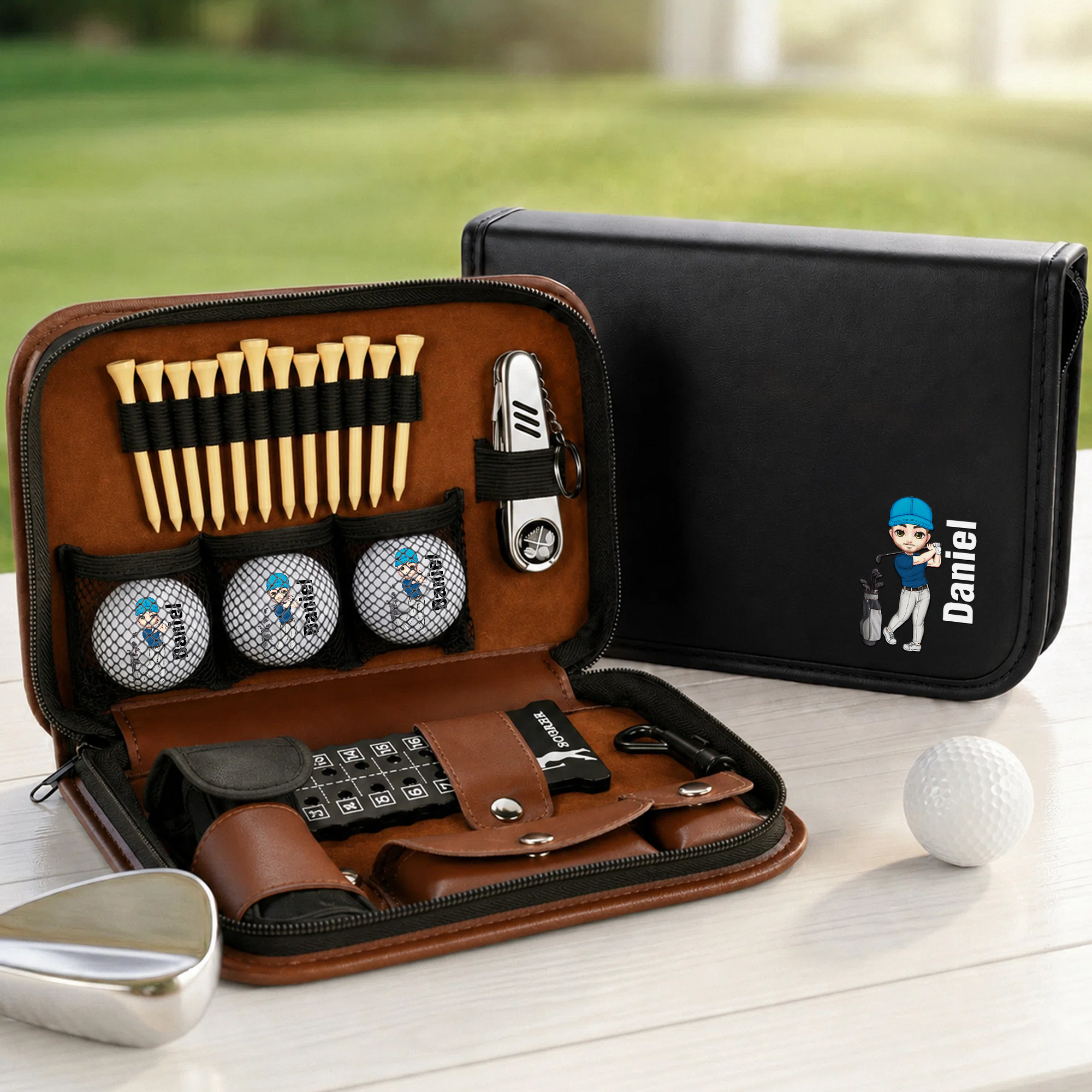 Individuell gestaltete Golf-Aufbewahrungstasche mit Comicfigur und Golf-Zubehörset mit Namenszug – für den Einsatz auf dem Golfplatz – Vatertags- und Geburtstagsgeschenk für Golfbegeisterte