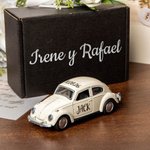 Modelo de coche escarabajo vintage miniatura personalizado con nombre y fecha de boda regalo de agradecimiento para pajes y padrinos