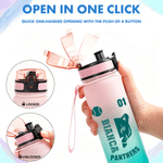 Botella de agua personalizada con diseño de animales y pelotas multicolores, con nombre y número. Regalo de cumpleaños para equipos de entrenamiento al aire libre, ideal para jugadores, entrenadores y