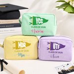 Gepersonaliseerd Pennant-glas uit 2026, gestreepte make-uptas met naam, afstudeercadeau voor afgestudeerden