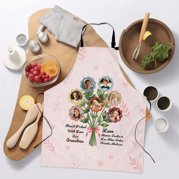 Personalized Family Bouquet Photos Adjustable Apron with Name Kitchen Use Birthday Gift for Mom Cooking Baking Enthusiast