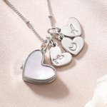 Personalized Lustrous Pearl Photo Necklace with 1-8 Heart-Shaped Pendants Birthday Anniversary Gift for Mom Grandma